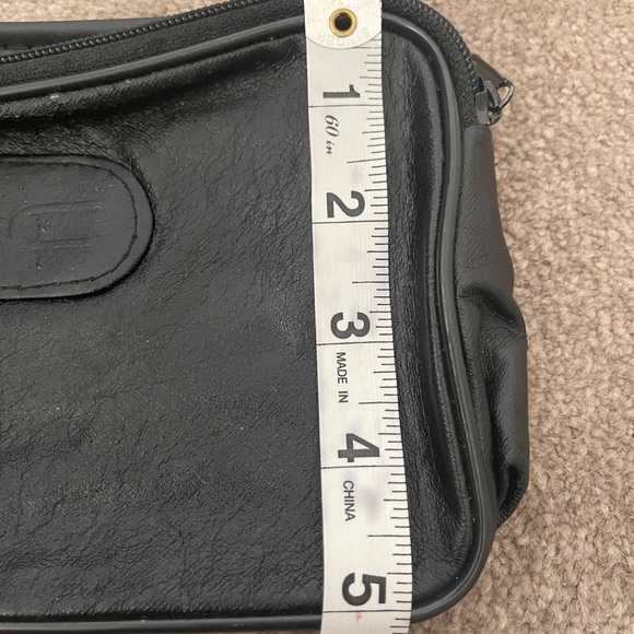 M.A.C. Cosmetics Makeup Bag - Picture 2 of 5